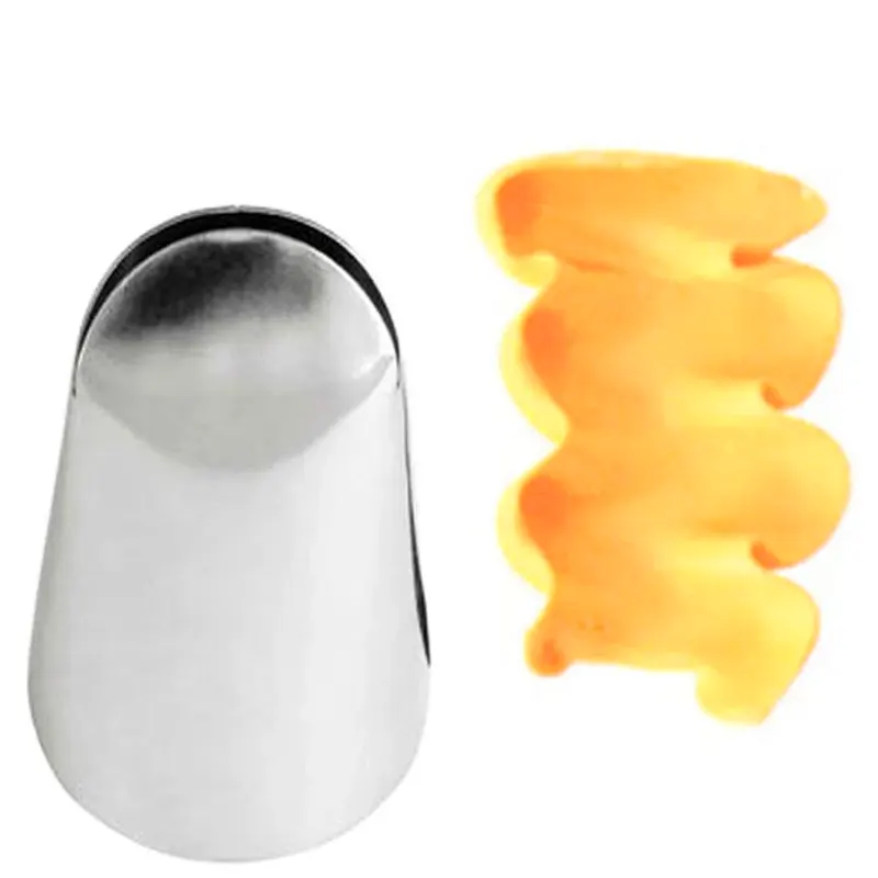 Bico-Para-Confeitar-Babado-N-402-Wilton Bico Para Confeitar Babado Nº 402 - Wilton - Imagem 1